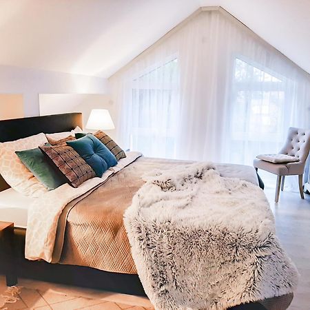 Design Maisonette - 24H Self-Check-In - Bis 7 Pers - In Direkter Weihernaehe - Parkplatz - Wifi - Balkon -Terrasse - Radwege Schiffweiler Zewnętrze zdjęcie
