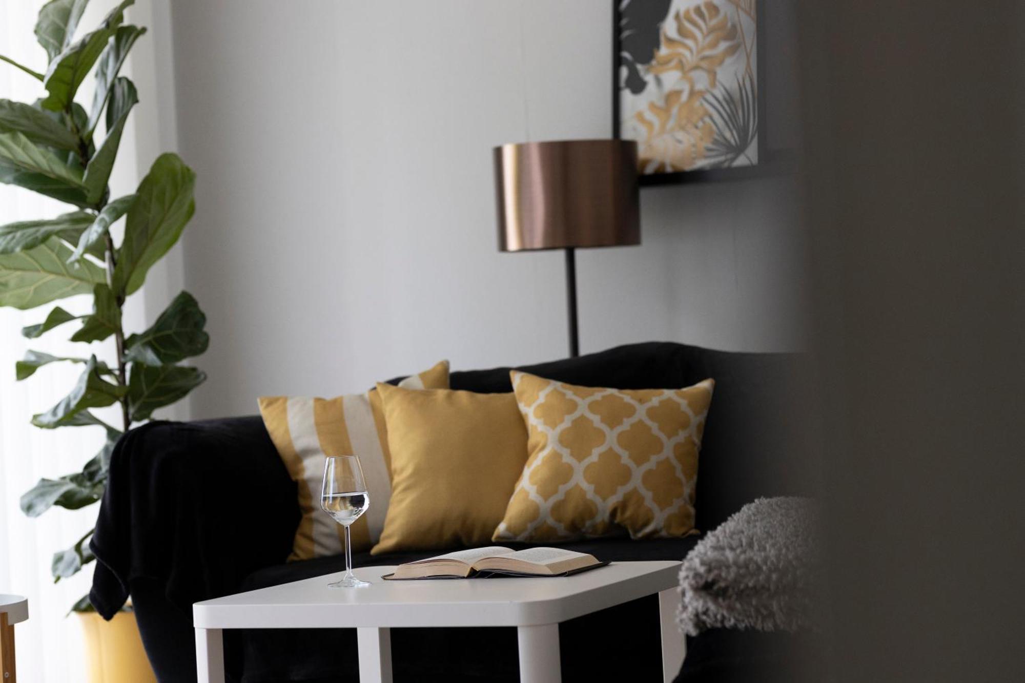 Design Maisonette - 24H Self-Check-In - Bis 7 Pers - In Direkter Weihernaehe - Parkplatz - Wifi - Balkon -Terrasse - Radwege Schiffweiler Zewnętrze zdjęcie