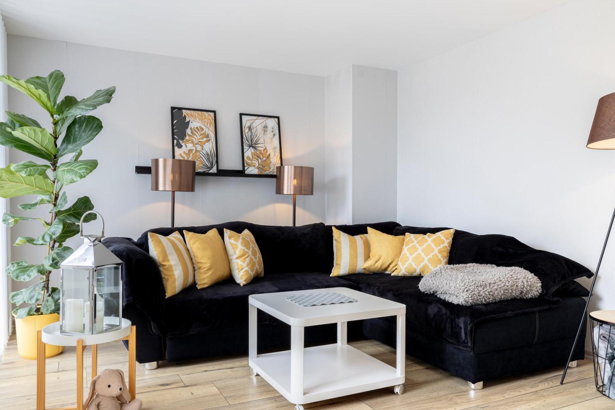 Design Maisonette - 24H Self-Check-In - Bis 7 Pers - In Direkter Weihernaehe - Parkplatz - Wifi - Balkon -Terrasse - Radwege Schiffweiler Zewnętrze zdjęcie